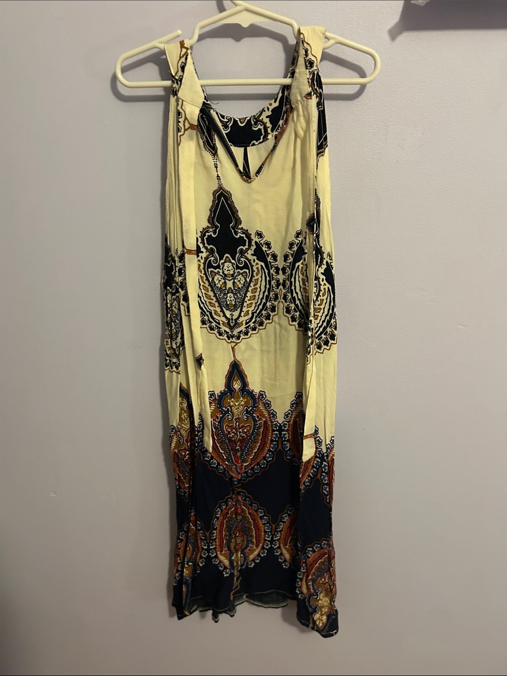 Sleeveless Paisley Maxi Dress in Cream and Navy